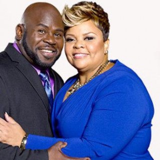 watch mann & wife season 1 episode 3 - The Gospel Guru